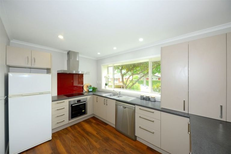 Photo of property in 53 Burnside Crescent, Burnside, Christchurch, 8053