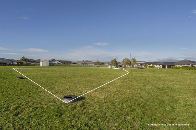 Photo of property in 6 Tango Way, Whitianga, 3510