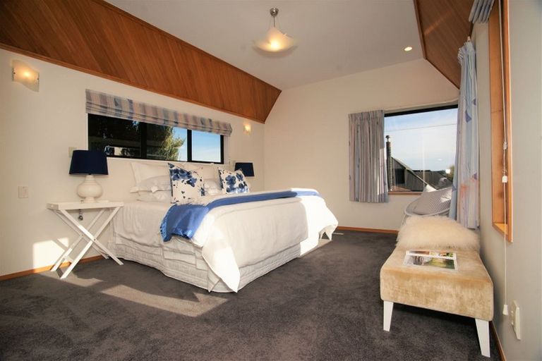 Photo of property in 12b Taylors Avenue, Bryndwr, Christchurch, 8052