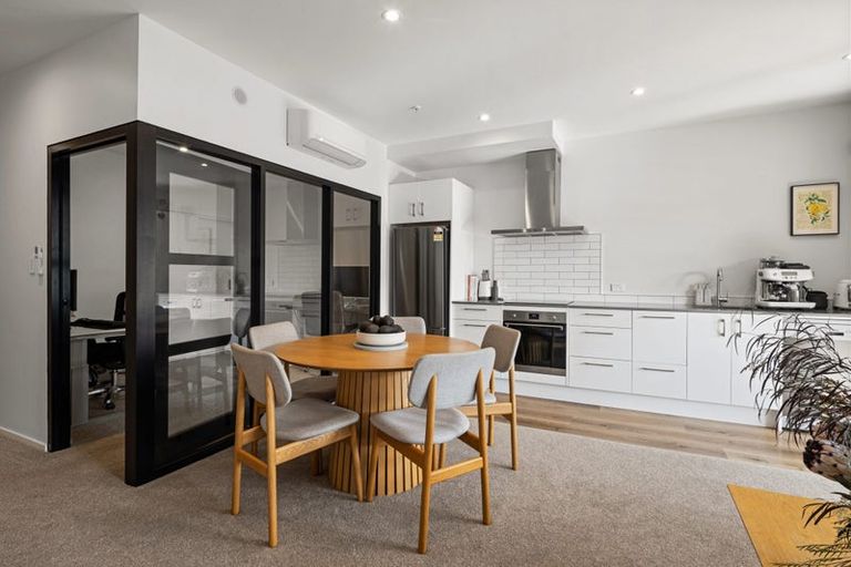 Photo of property in 210/2 Onepu Road, Kilbirnie, Wellington, 6022