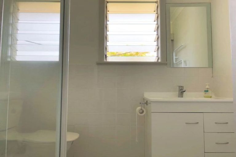 Photo of property in 1/95 Rathgar Road, Henderson, Auckland, 0610