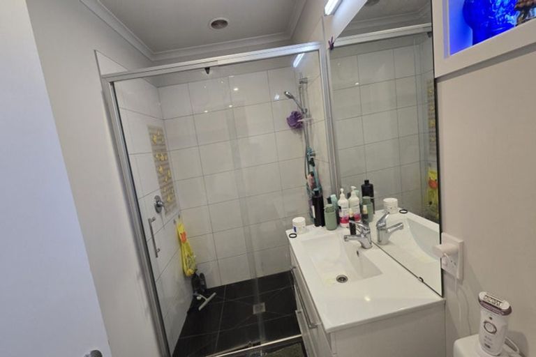 Photo of property in 15 Raki Street, Pukekohe, 2120