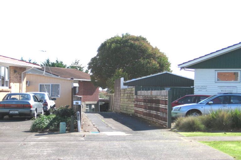 Photo of property in 17 Whitford Road, Howick, Auckland, 2014