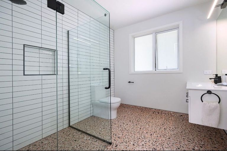 Photo of property in 43 Awatiro Drive, Kaukapakapa, 0871