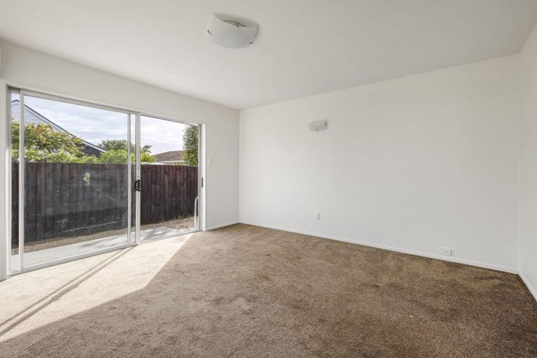 Photo of property in 1/9 Wanstead Place, Woolston, Christchurch, 8062