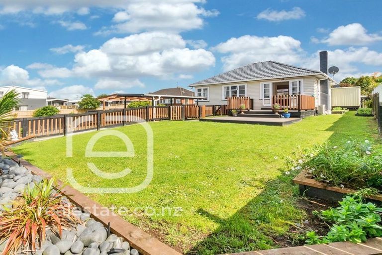 Photo of property in 18b Hollowout Street, Takanini, 2112