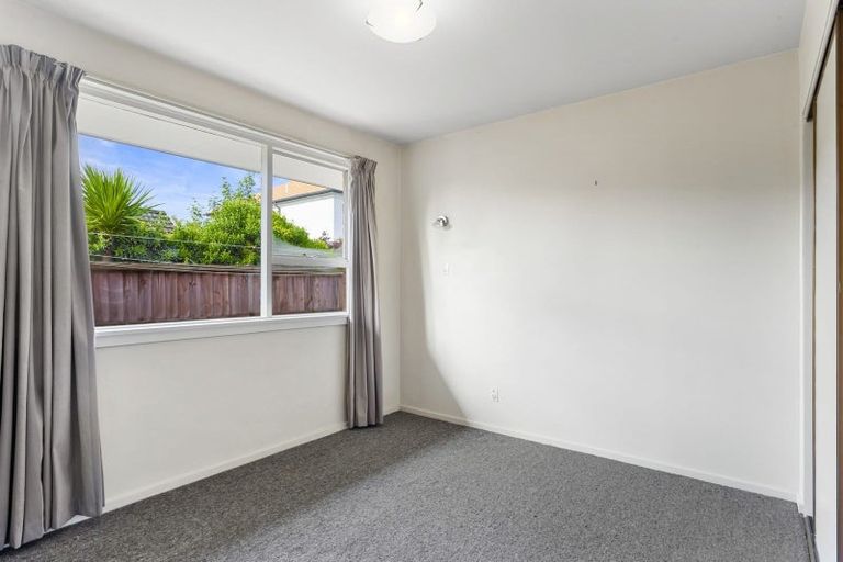 Photo of property in 1/27 Bretts Road, St Albans, Christchurch, 8052