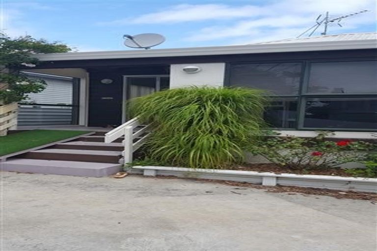 Photo of property in 1/15 Kohiwi Road, Manurewa, Auckland, 2102