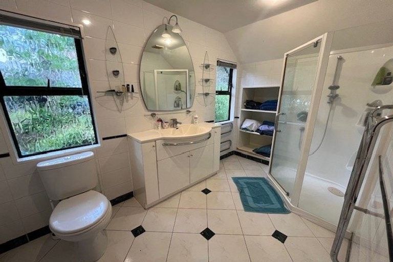 Photo of property in 2/7 Bretton Lane, Howick, Auckland, 2014