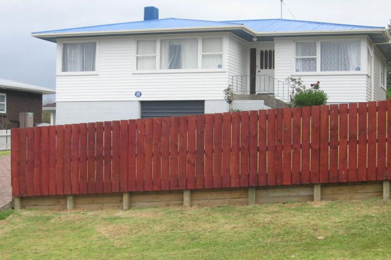 Photo of property in 4 Chequers Avenue, Glenfield, Auckland, 0629