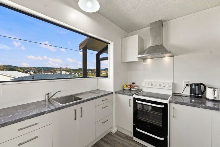 Photo of property in 35 Domain Road, Papamoa Beach, Papamoa, 3118