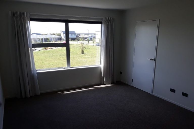 Photo of property in 27 Air Race Lane, Halswell, Christchurch, 8025