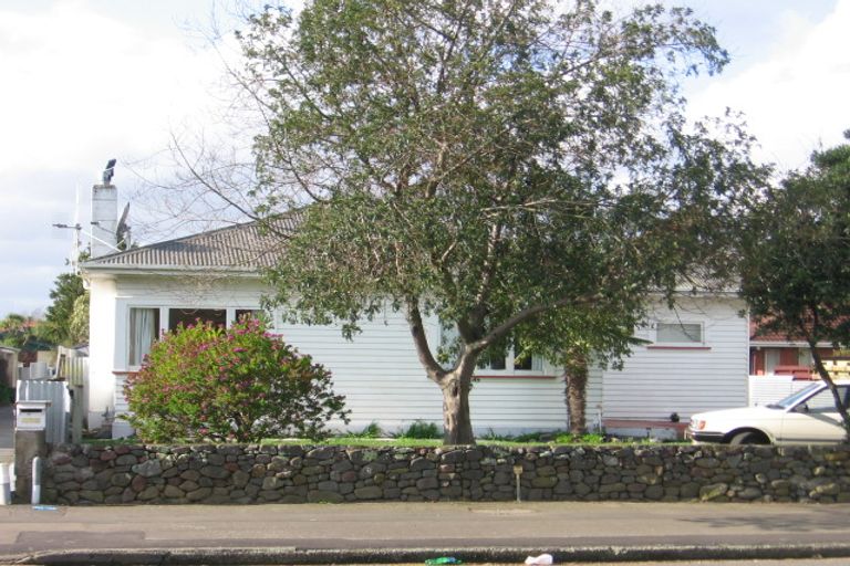 Photo of property in 2/361 Botanical Road, West End, Palmerston North, 4412
