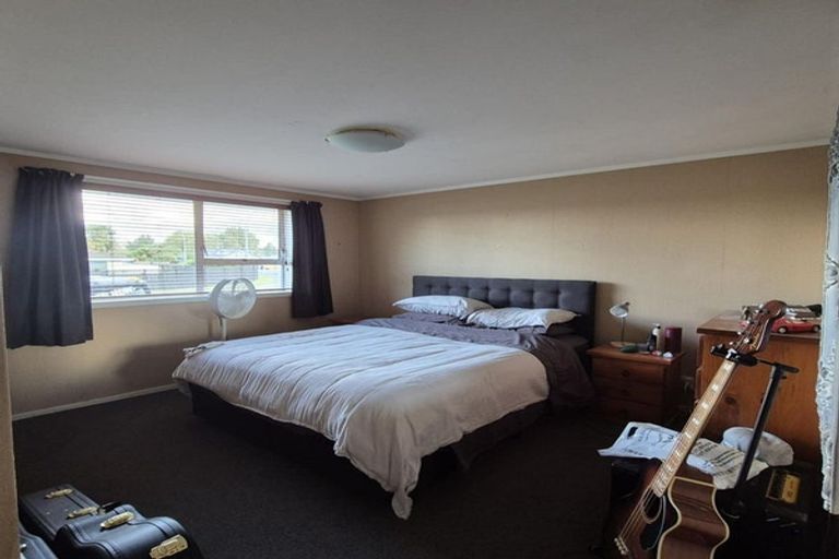 Photo of property in 1 Winning Terrace, Dinsdale, Hamilton, 3204