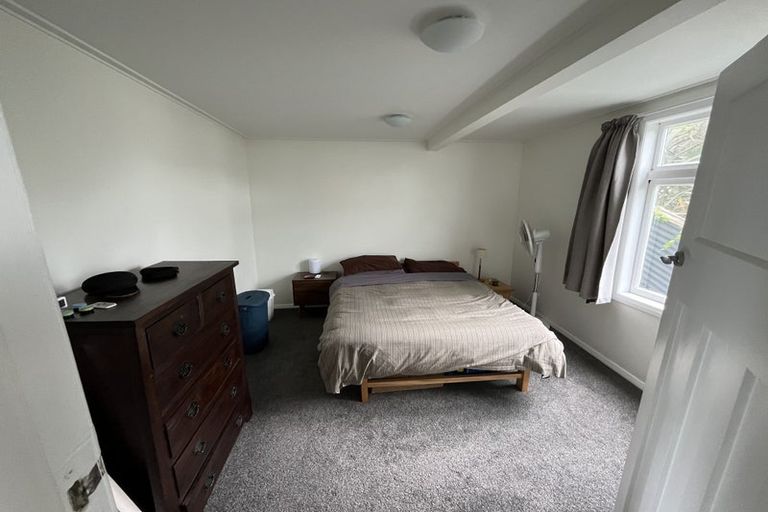 Photo of property in 2/44 Ribble Street, Island Bay, Wellington, 6023