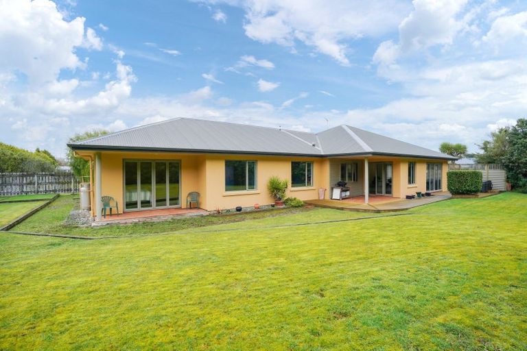 Photo of property in 25 Raeburn Avenue, Otatara, Invercargill, 9879