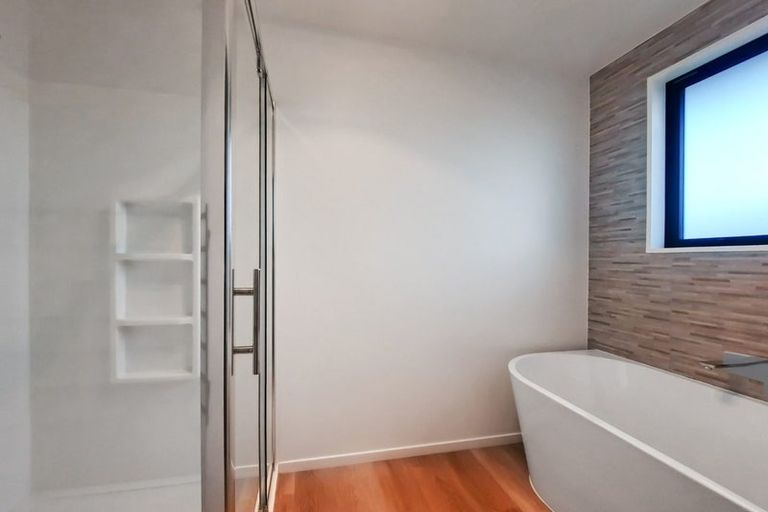 Photo of property in 35 Mehrtens Crescent, Woodend, 7691