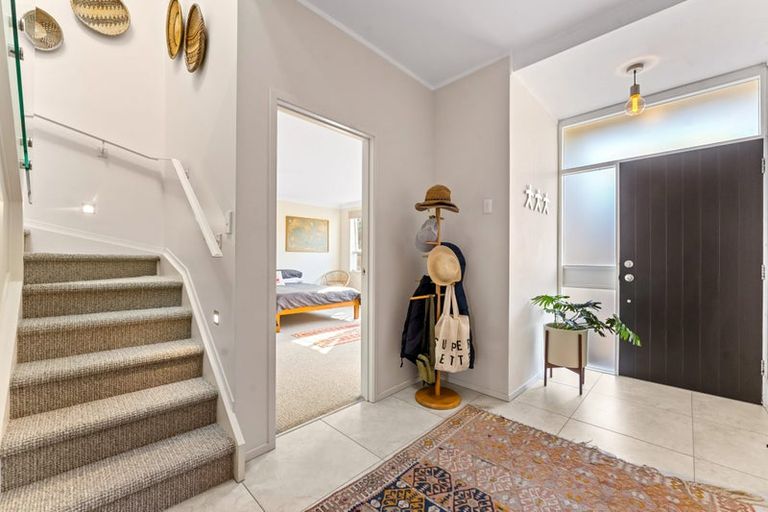 Photo of property in 1/1 Park Avenue, Takapuna, Auckland, 0622