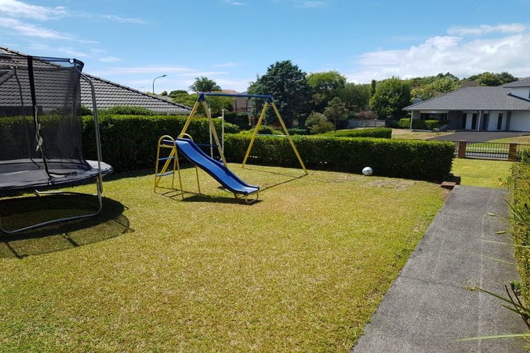 Photo of property in 48 Clydesdale Avenue, Somerville, Auckland, 2014