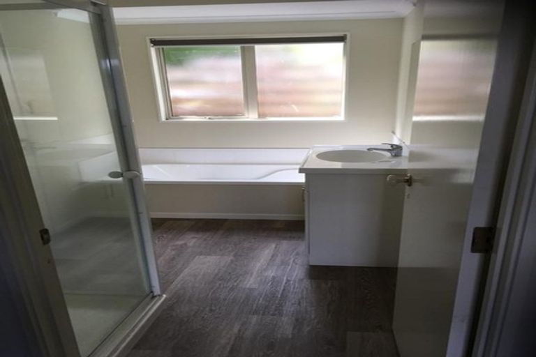 Photo of property in 3/60 Rodney Street, Howick, Auckland, 2014