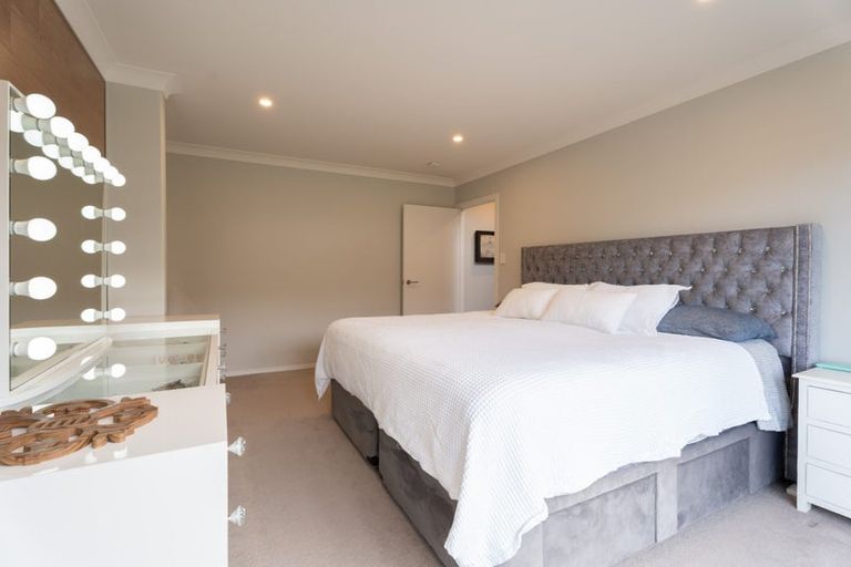 Photo of property in 16 Rochdale Drive, Churton Park, Wellington, 6037