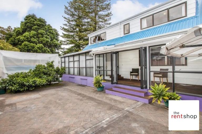 Photo of property in 495 Weymouth Road, Weymouth, Auckland, 2103