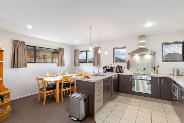 Photo of property in 12 Somerville Crescent, Aidanfield, Christchurch, 8025