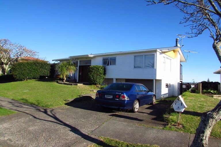 Photo of property in 6 Riverhills Avenue, Pakuranga Heights, Auckland, 2010
