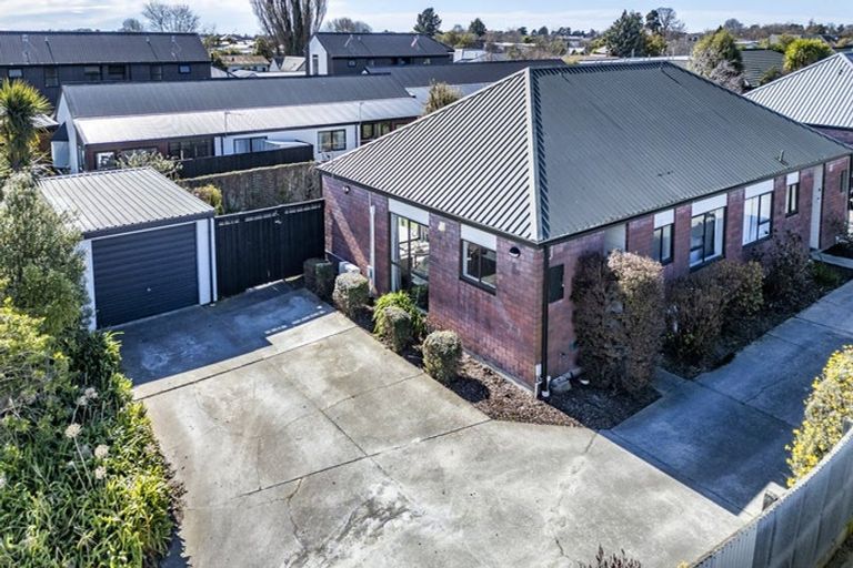 Photo of property in 1/88 Barbour Street, Waltham, Christchurch, 8011