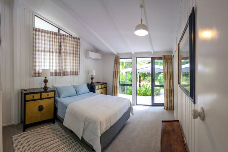 Photo of property in 28 Florance Avenue, Russell, 0202