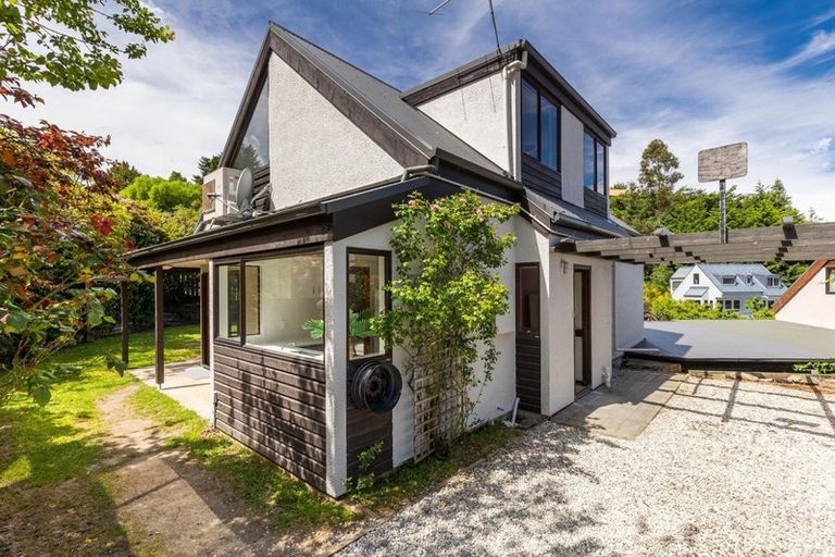 Photo of property in 25b Williams Street, Sunshine Bay, Queenstown, 9300