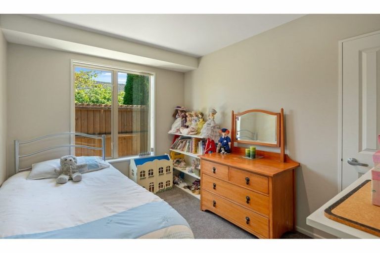 Photo of property in 5 Cassinia Gardens, Aidanfield, Christchurch, 8025