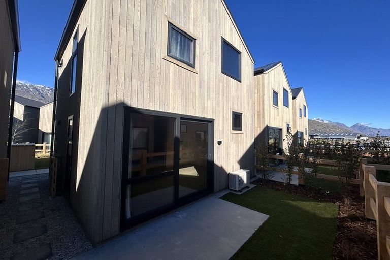 Photo of property in 11 Bleakley Lane, Frankton, Queenstown, 9300