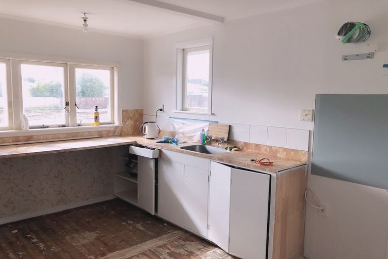 Photo of property in 118 Mahia Road, Manurewa, Auckland, 2102