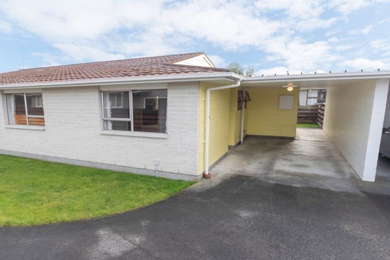Photo of property in 2/605 Church Street, Terrace End, Palmerston North, 4410