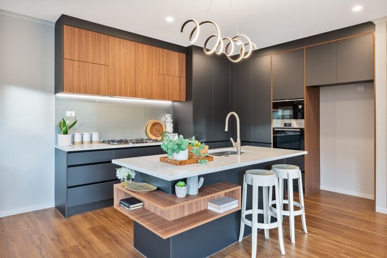 Photo of property in 6 Ambrosia Avenue, Henderson, Auckland, 0612