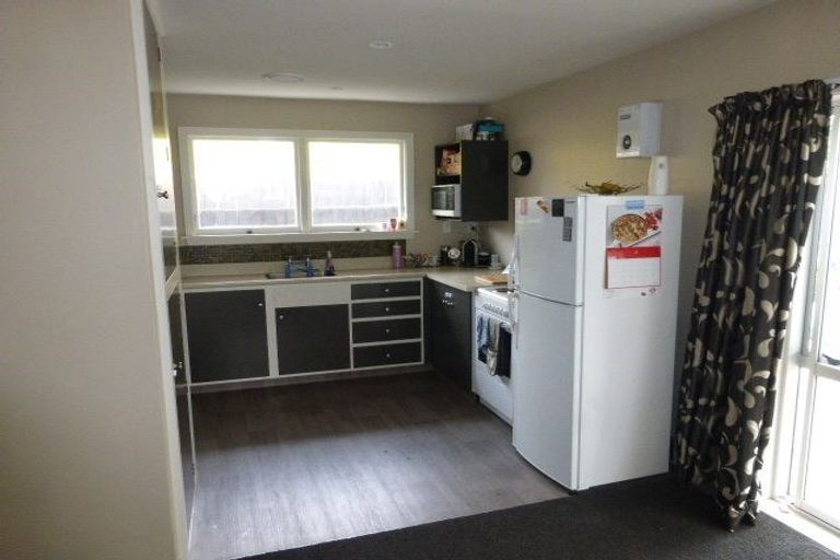 Photo of property in 2/4 Kyeburn Place, Avonhead, Christchurch, 8042