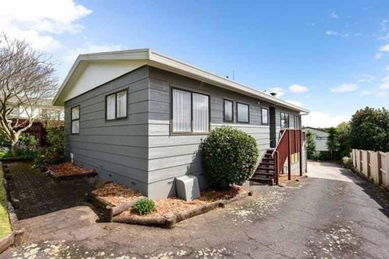 Photo of property in 24 Velma Crescent, Nawton, Hamilton, 3200