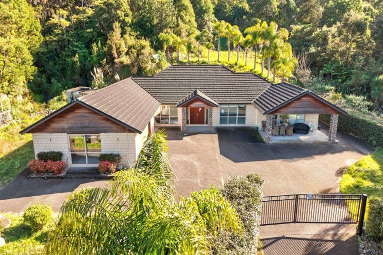 Photo of property in 12 Stevensons Crescent, Albany Heights, Albany, 0793