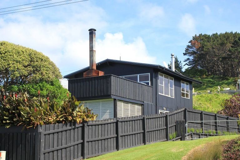 Photo of property in 8 Wainamu Road, Raglan, 3297