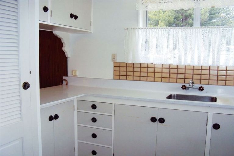 Photo of property in 1/181 Queenspark Drive, Parklands, Christchurch, 8083