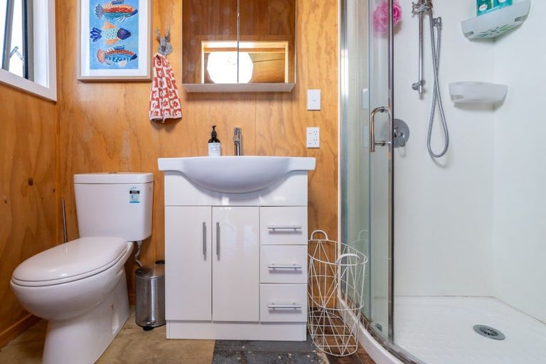 Photo of property in 33a Uenuku Avenue, Raglan, 3225