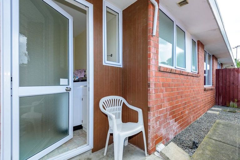 Photo of property in 1/45 Shannon Place, Belfast, Christchurch, 8051