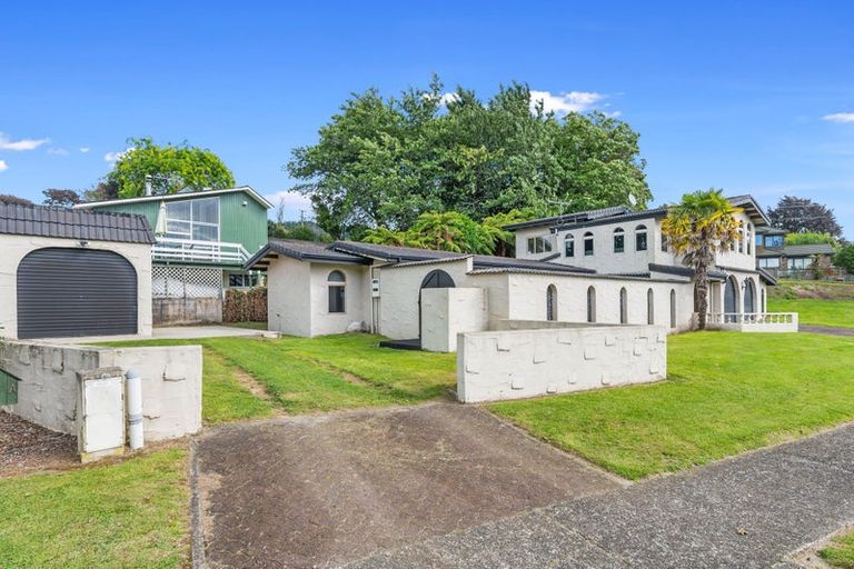 Photo of property in 1 Blackmore Drive, Lynmore, Rotorua, 3010
