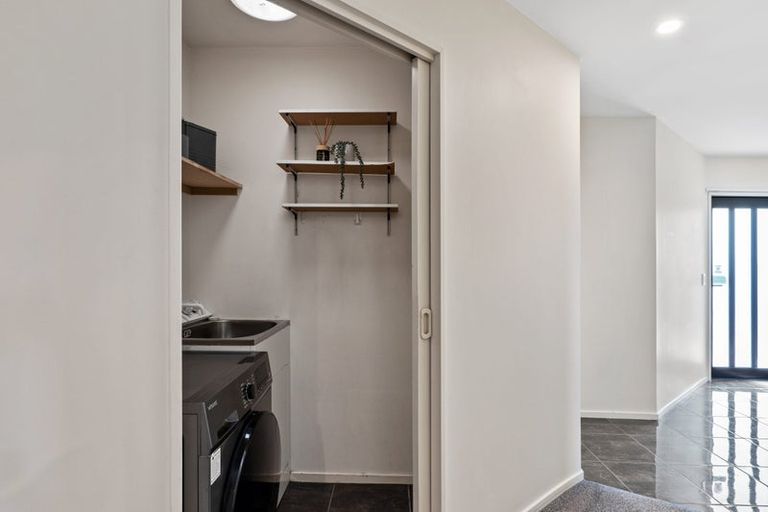 Photo of property in 1/66 Broadhaven Avenue, Parklands, Christchurch, 8083