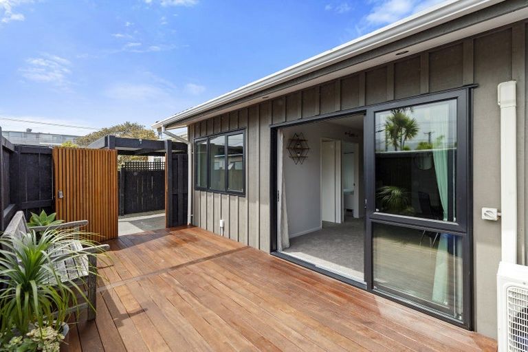 Photo of property in 28a Richmond Street, Petone, Lower Hutt, 5012