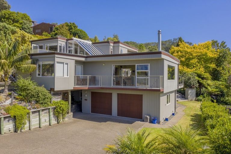 Photo of property in 20 Grierson Close, Hahei, Whitianga, 3591