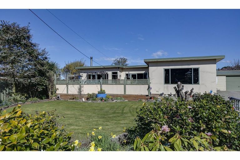 Photo of property in 5 The Avenue, Pareora, 7912