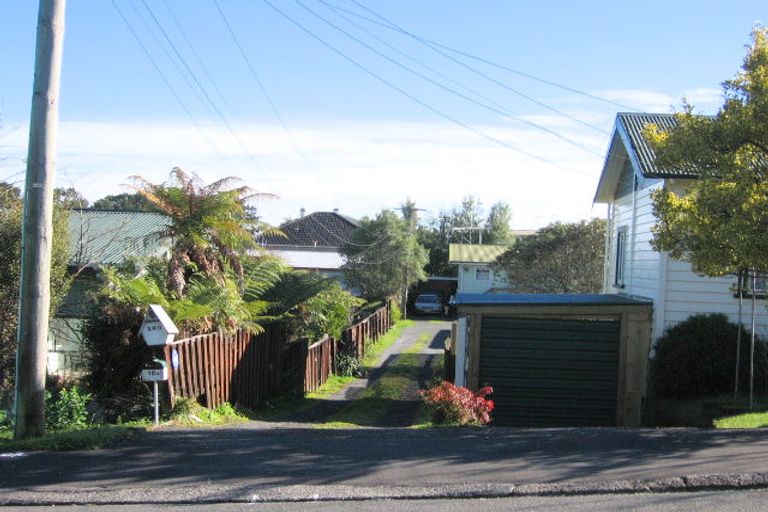 Photo of property in 16 Huia Avenue, Forest Lake, Hamilton, 3200