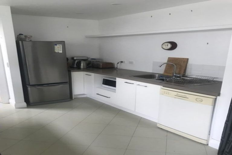 Photo of property in 2 Melrose Crescent, Melrose, Wellington, 6023